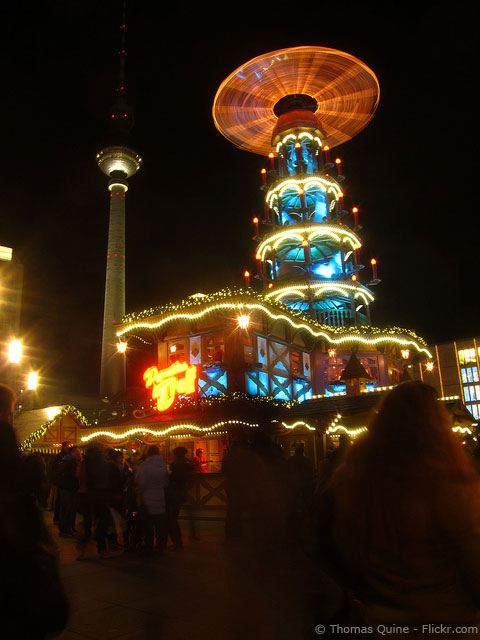 christmas-market-berlin-alexanderplatz