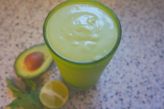 coconut avocado green smoothie3