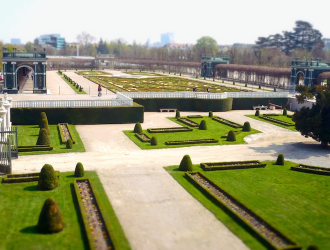 vienna Schonbrunn Palace gardens