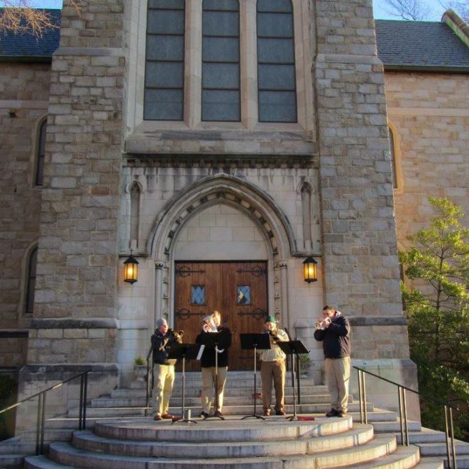 63998_515237571841792_1527870311_n