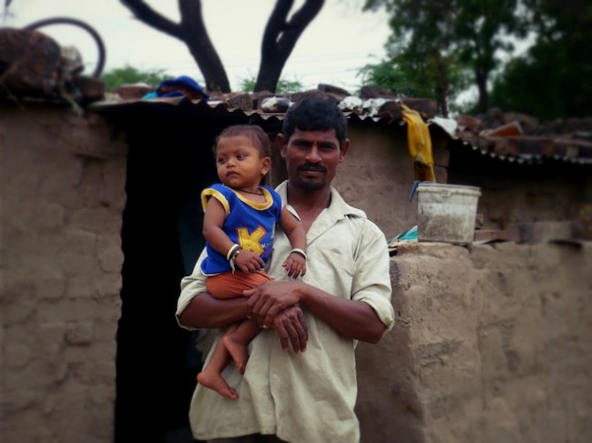 king ahmed tomb india17