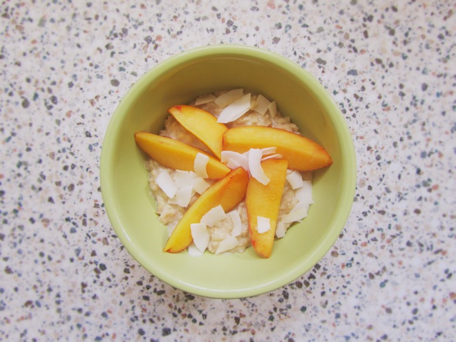 coconut nectarine oatmeal