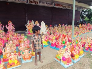 ganesh statues