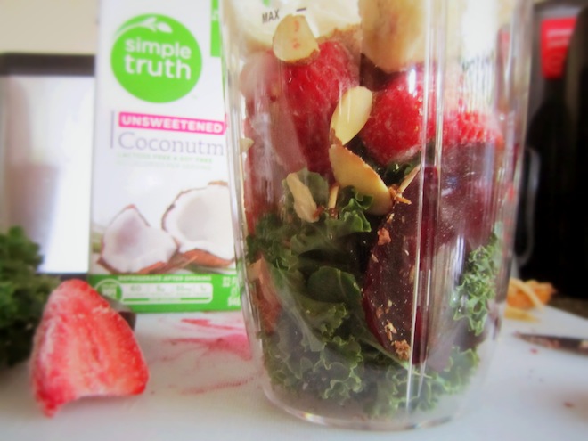 beet stawberry smoothie3