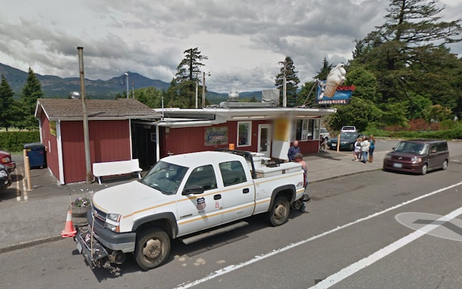 soft serve ice cream food place cascade locks oregon