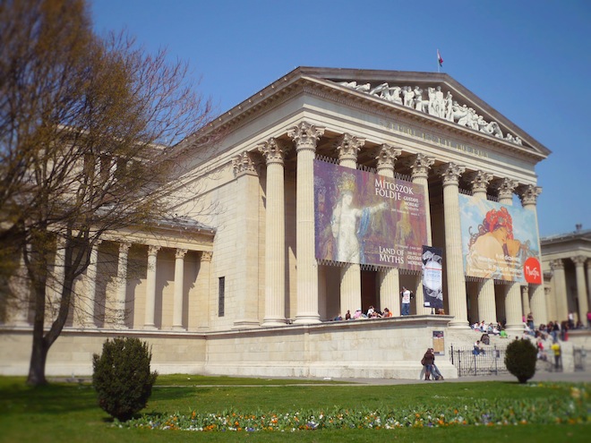 budapest hungary architecture1