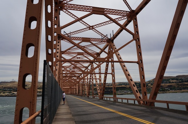 the dalles or bridge dam9