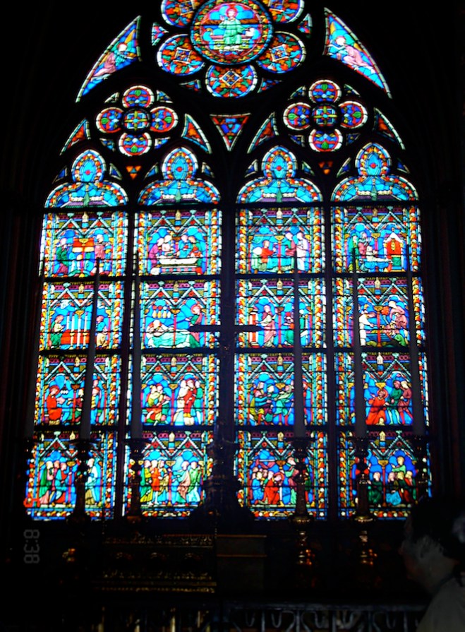 paris notre dame vitral