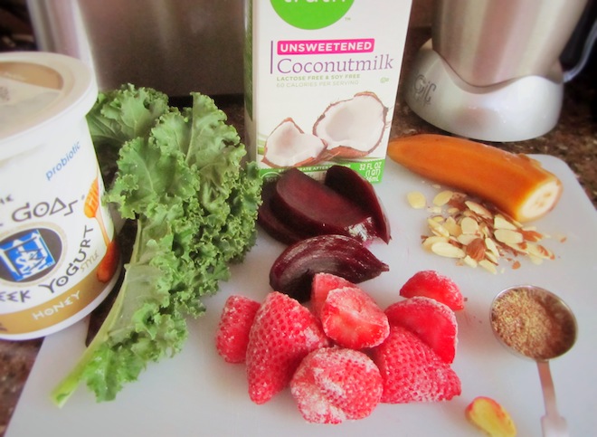 beet stawberry smoothie