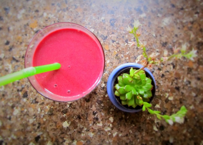 beet stawberry smoothie4