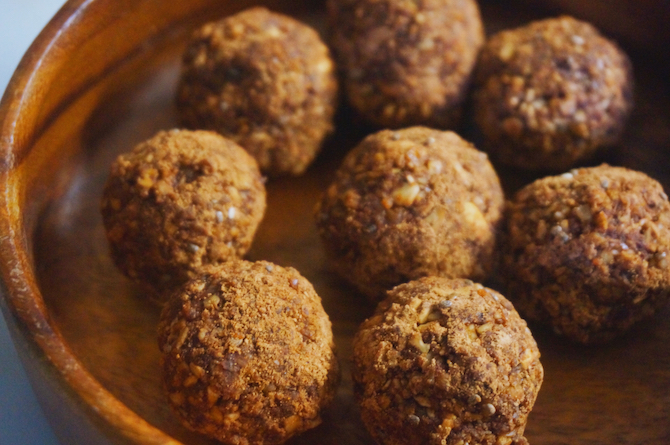 cacao snack truffles1